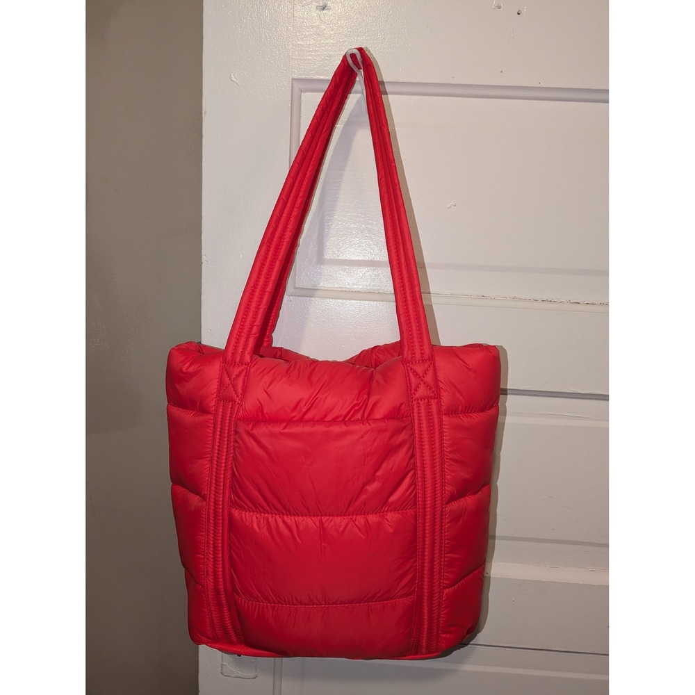 Lands End wander weight ultra light Red Puffer Tote Quilted Bag Water Resistant